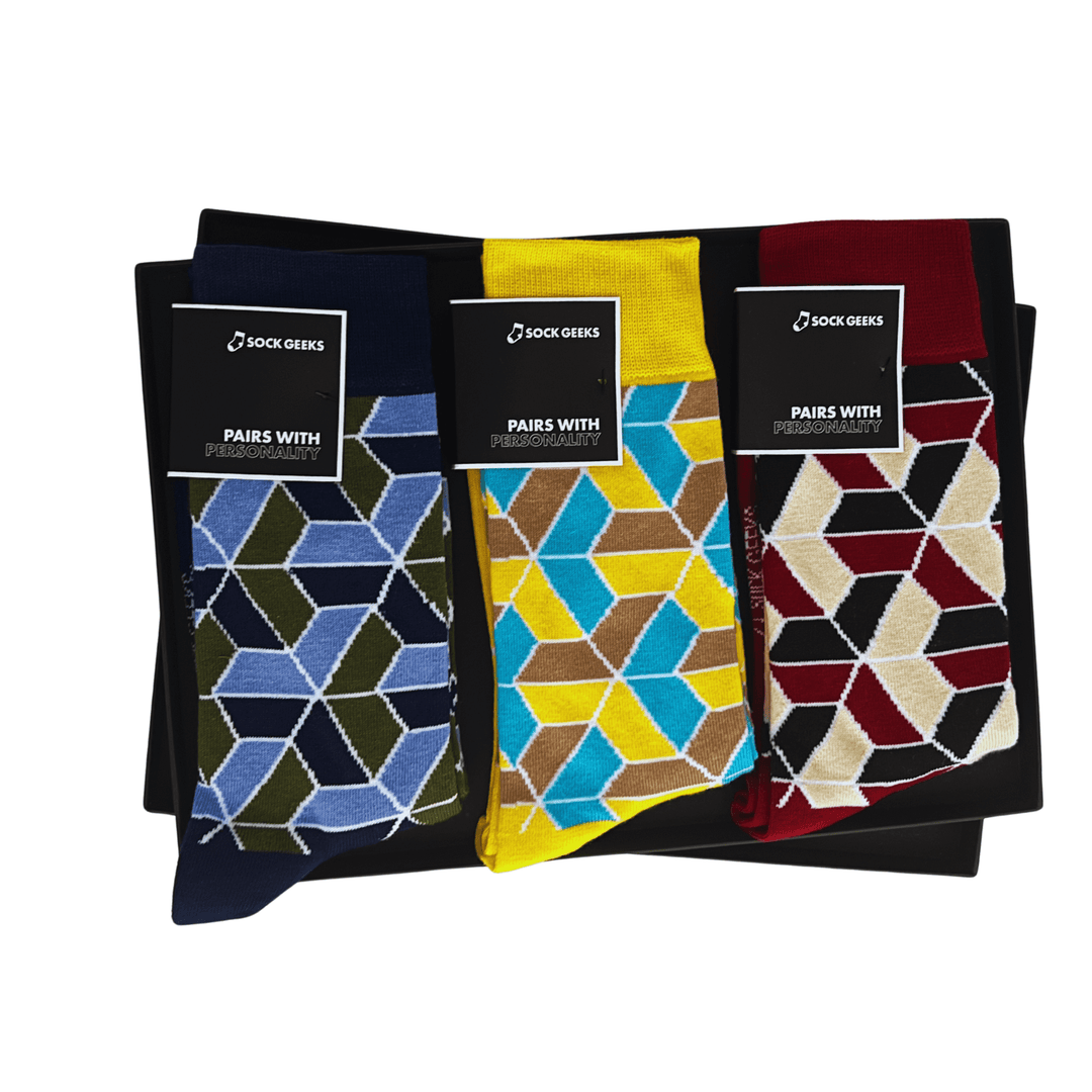 Comfortable socks | best sock materials | cotton socks | merino wool socks | bamboo socks | synthetic socks | silk socks | moisture-wicking socks 